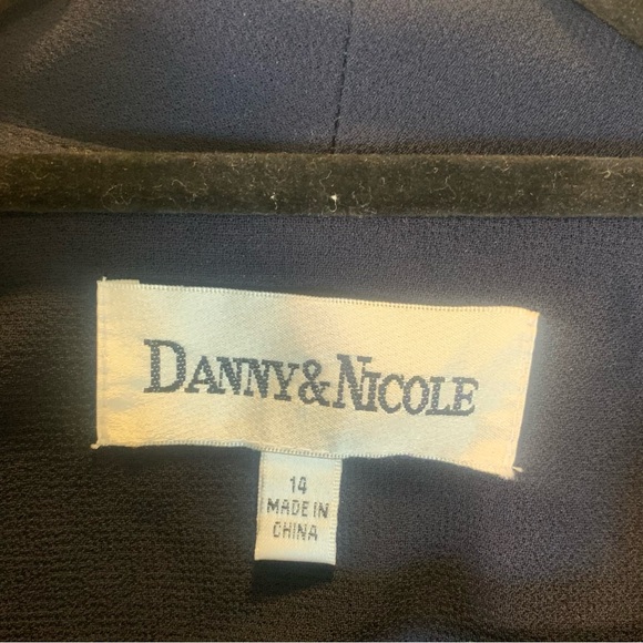 Danny & Nicole Green and Blue Plaid Blazer - Picture 7 of 9